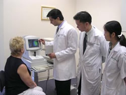 Thailand Doctors Lasik Surgeons in Training